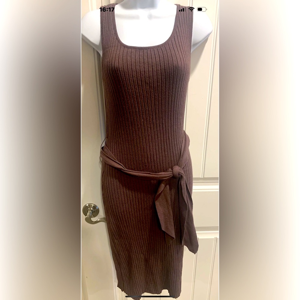 Aster ribbed sleeveless dress with belt, size M